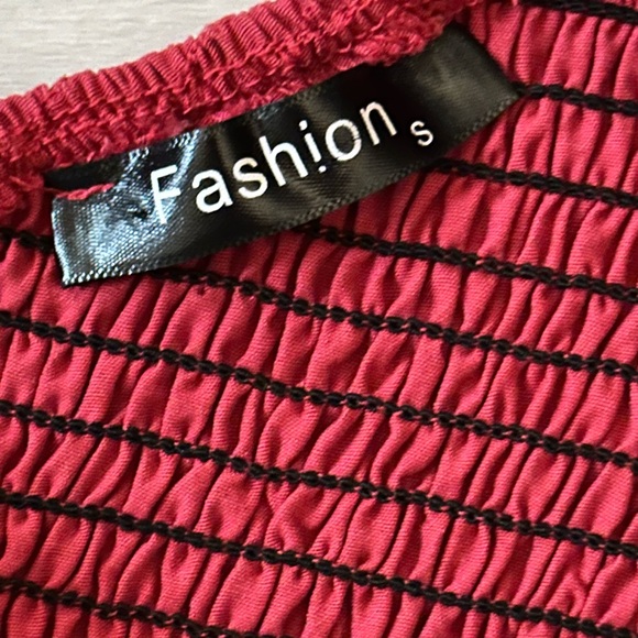 Red one shoulder dress with smocking, size small - Picture 4 of 4